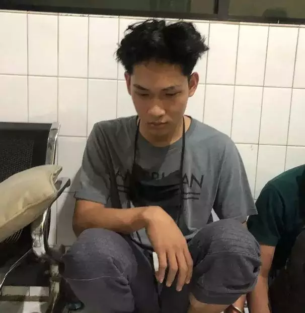 Ferdian tong sampah © 2020 brilio.net Ferdian tong sampah © 2020 brilio.net