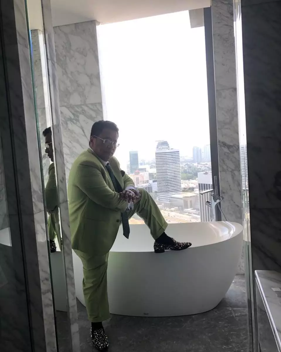 hotman paris ingin hidup sederhana © 2020 brilio.net