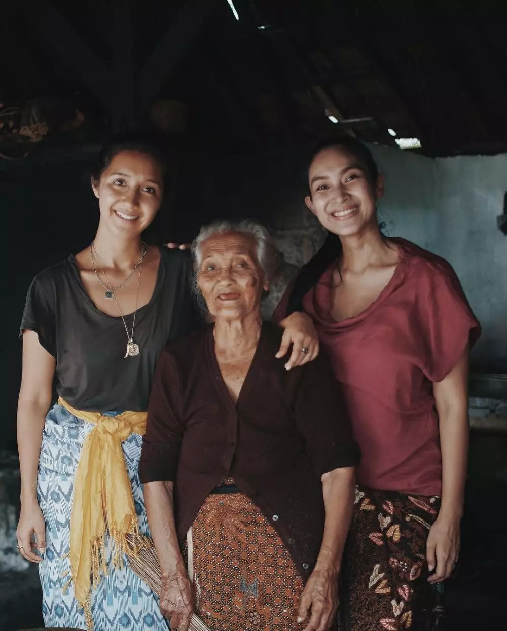 potret sri maya, ipar happy salma instagram