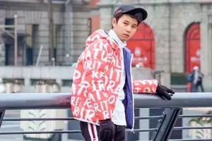 10 Potret Rian Budi Santoso, travel blogger yang punya bisnis properti