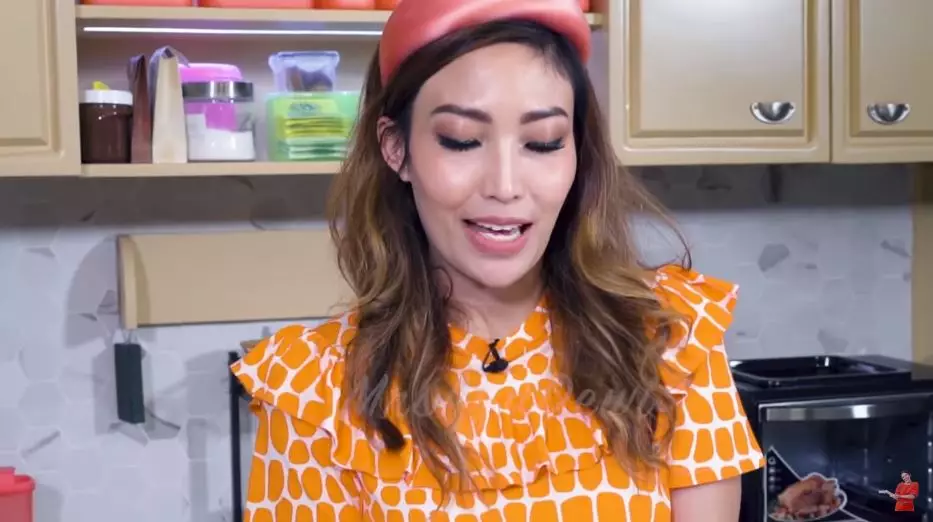 ayu dewi masak di rumah © 2020 brilio.net ayu dewi masak di rumah © 2020 brilio.net