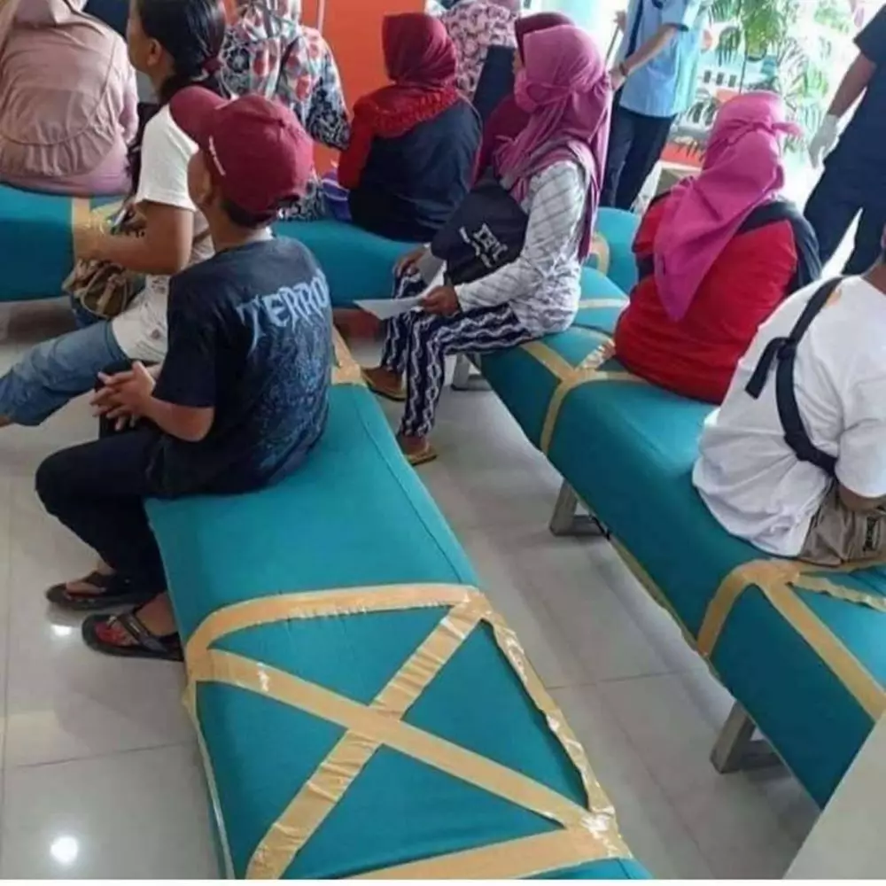 momen lika liku jaga jarak © 2020 instagram.com momen lika liku jaga jarak © 2020 instagram.com