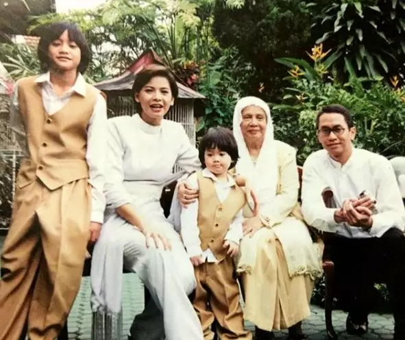 8 Potret masa kecil Kevin Aprilio Instagram 8 Potret masa kecil Kevin Aprilio Instagram