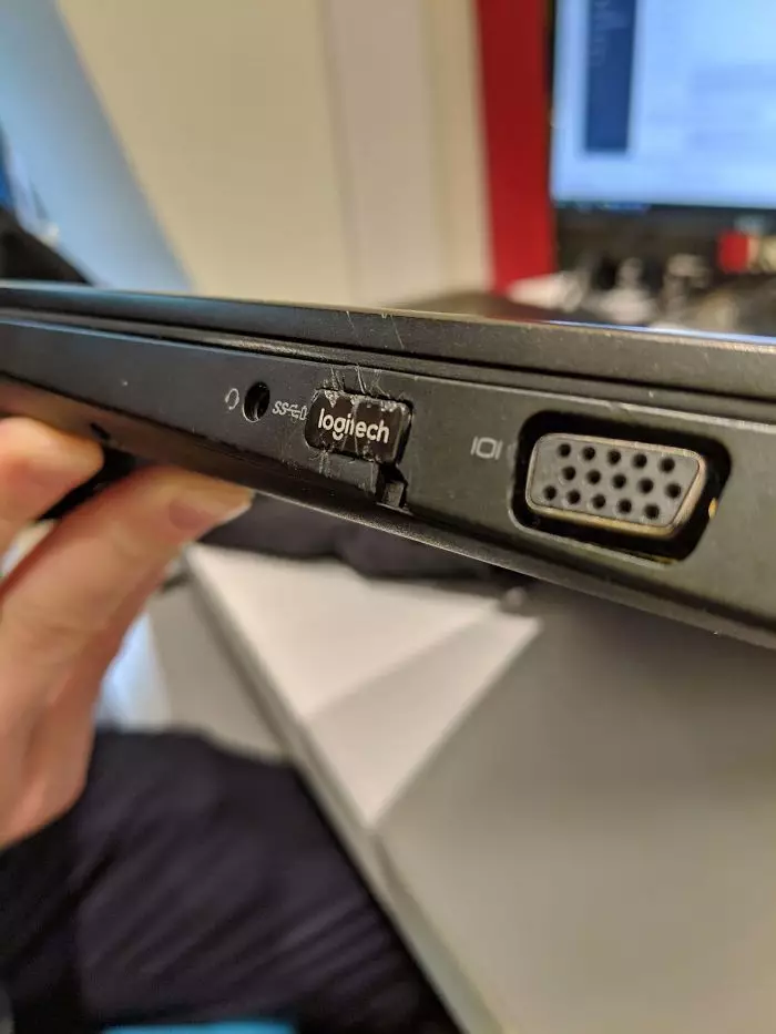 kerusakan barang elektronik Reddit