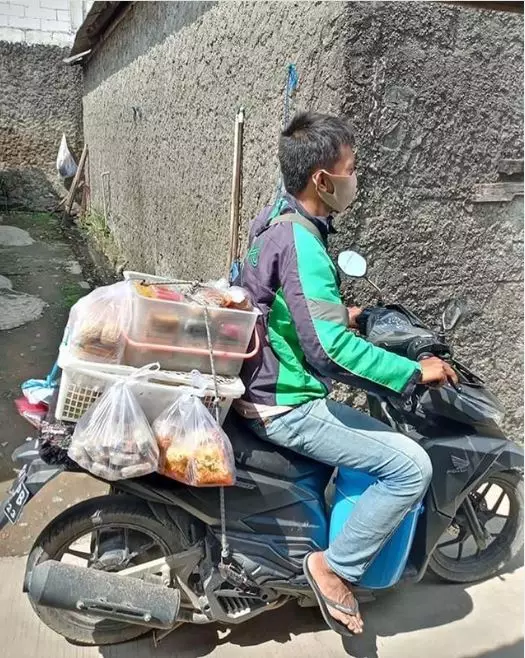 driver ojek online kerja sampingan © 2020 brilio.net