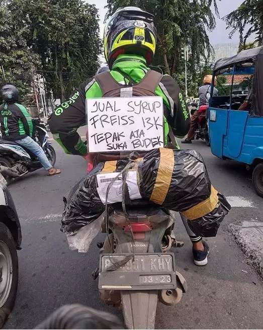driver ojek online kerja sampingan © 2020 brilio.net