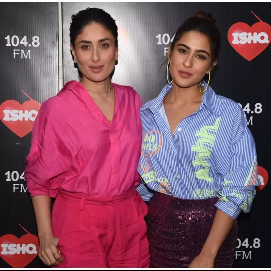 9 Potret akrab Kareena Kapoor dan Sara Ali Khan, bak ibu kandung