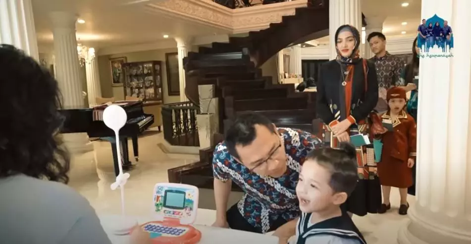 keluarga Anang-Ashanty peragakan mudik berbagai sumber