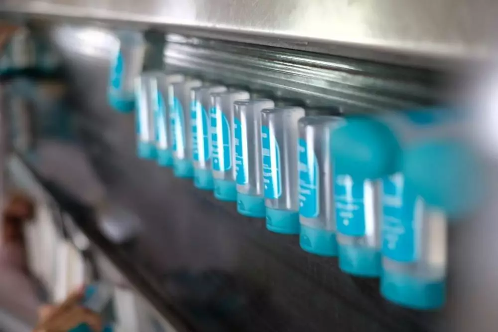 Cegah corona, Mandom Indonesia sumbang hand sanitizer untuk Kemenkes Mandom Indonesia