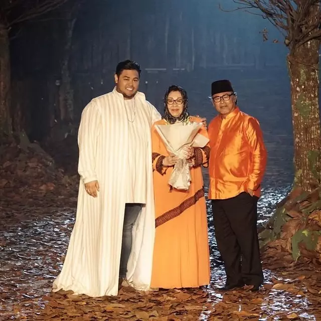 kebersamaan Ivan dan ayah instagram