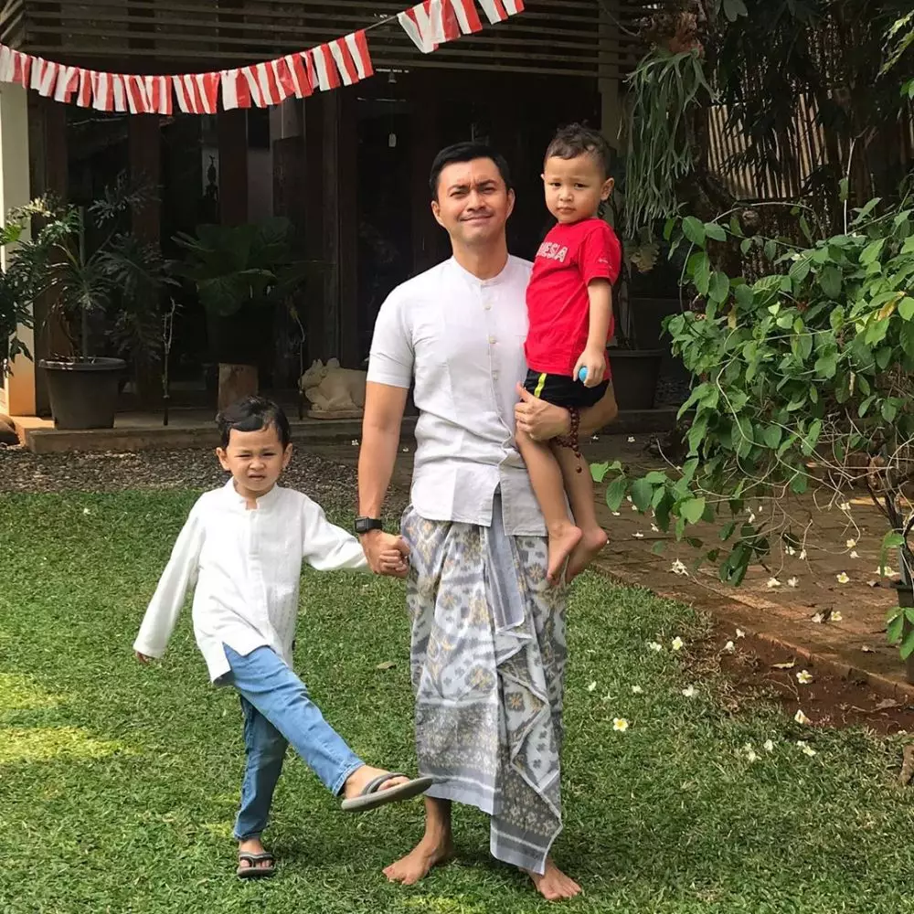 seleb 90-an bareng cucu © 2020 brilio.net