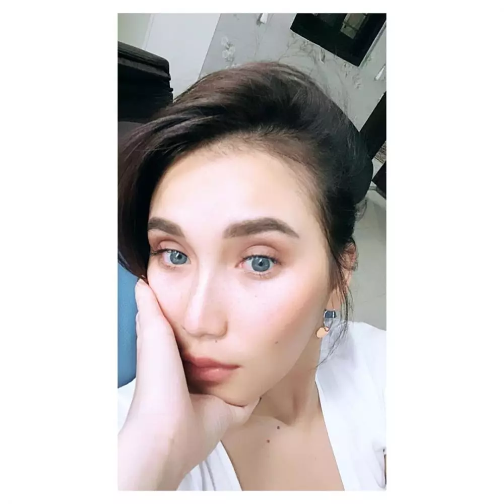 Ayu Ting Ting filter mata instagram