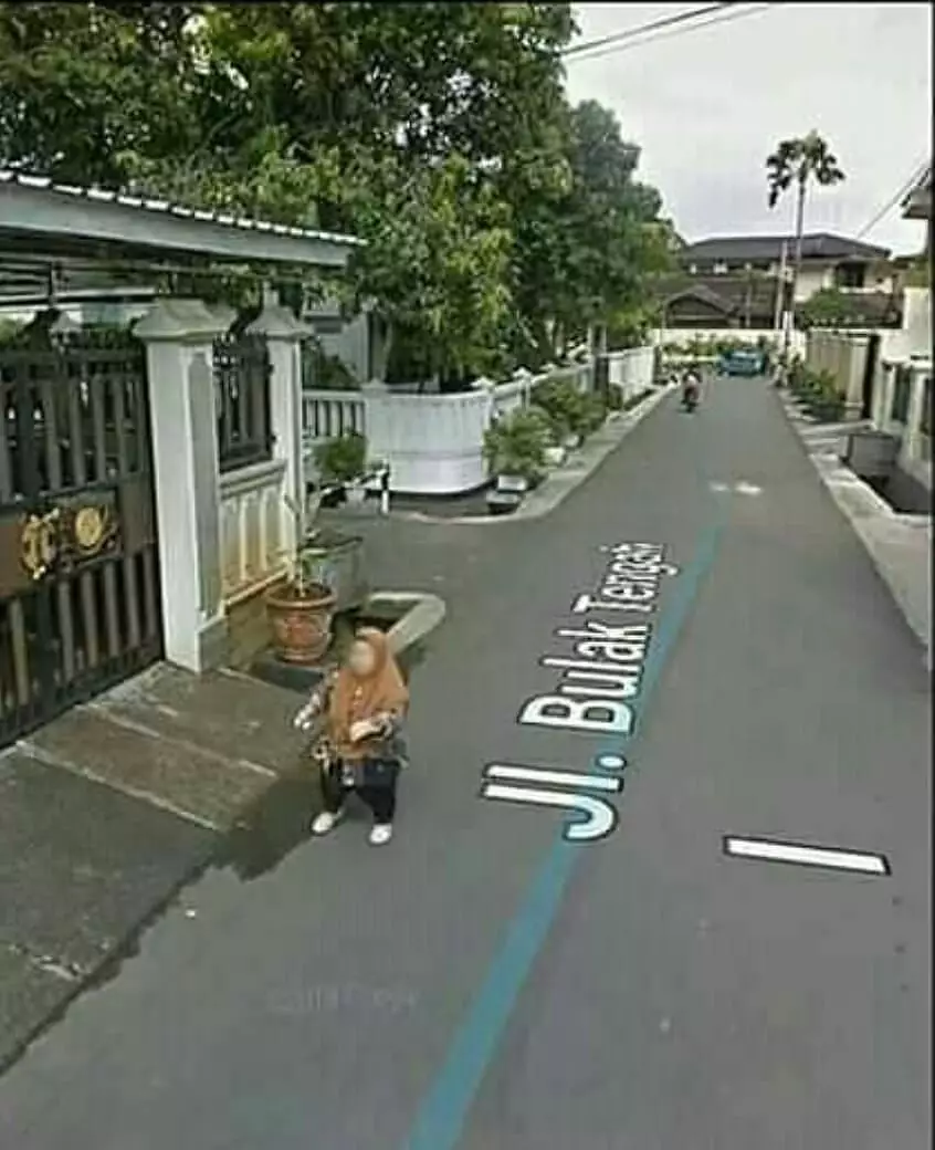 momen lucu emak-emak di Google Maps © 2020 1cak.com