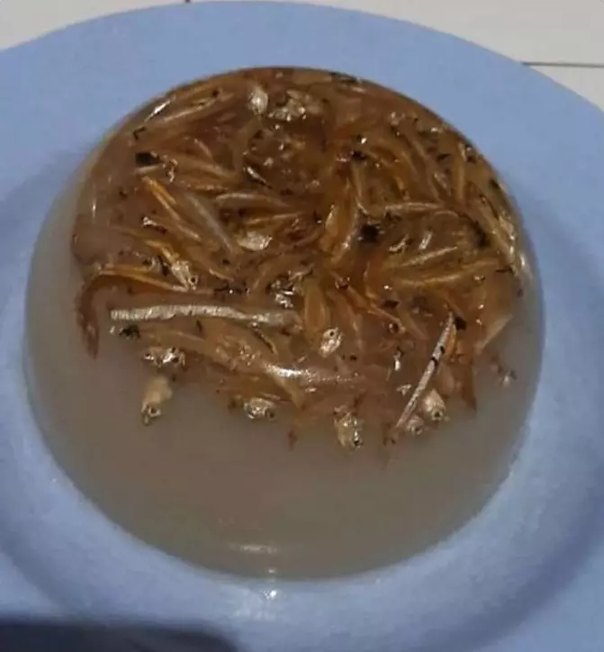 momen lucu cara makan nyeleneh © 2020 instagram.com