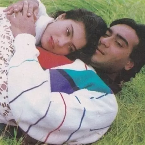 potret lawas kajol dan ajay Instagram