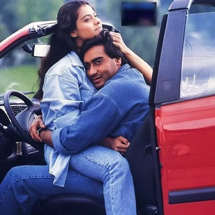 potret lawas kajol dan ajay Instagram