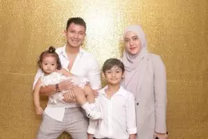 Keturunan India, potret 3 anak seleb Tanah Air ini curi perhatian