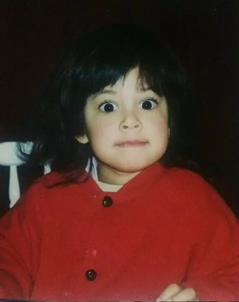 10 Potret Aurelie Moeremans sewaktu kecil Instagram 10 Potret Aurelie Moeremans sewaktu kecil Instagram