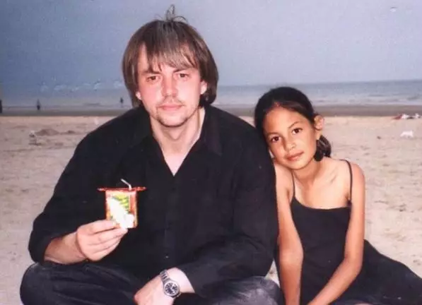 10 Potret Aurelie Moeremans sewaktu kecil Instagram 10 Potret Aurelie Moeremans sewaktu kecil Instagram