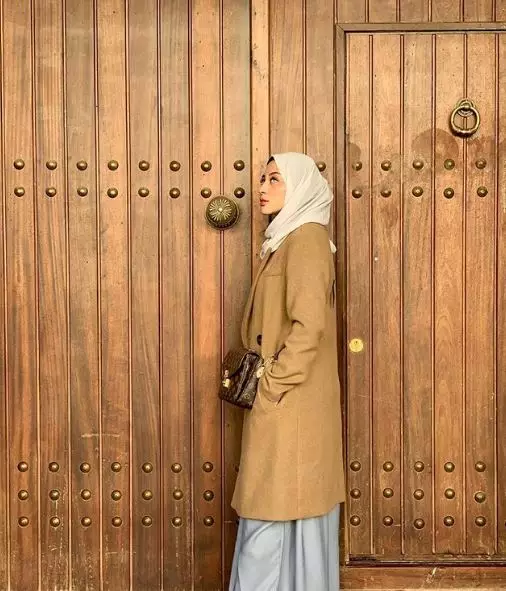 8 pesona Margin Winaya saat berhijab Instagram 8 pesona Margin Winaya saat berhijab Instagram