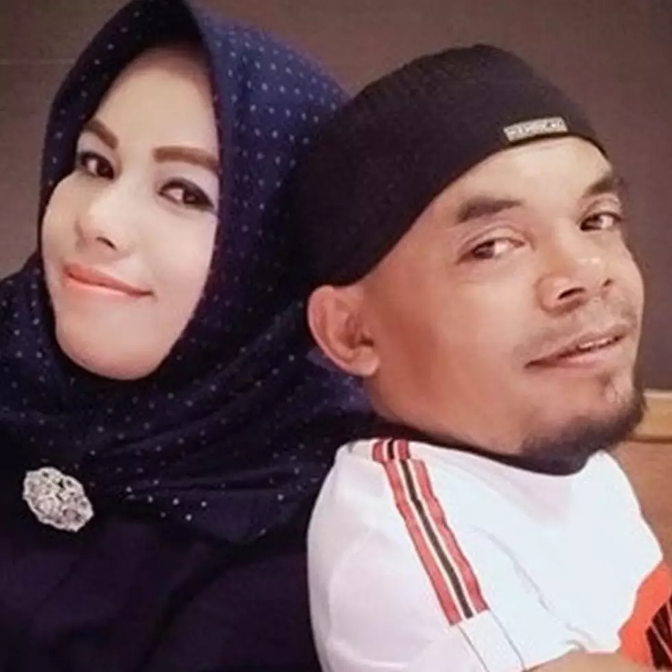 Kisah di balik rumah tangga Ucok Baba, sempat tak direstui mertua