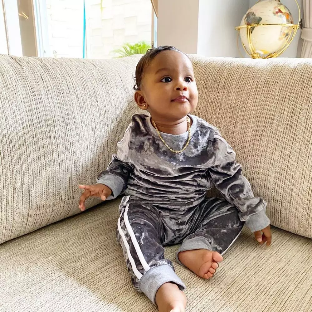 Kimberly Akira anak Kimmy Jayanti Instagram