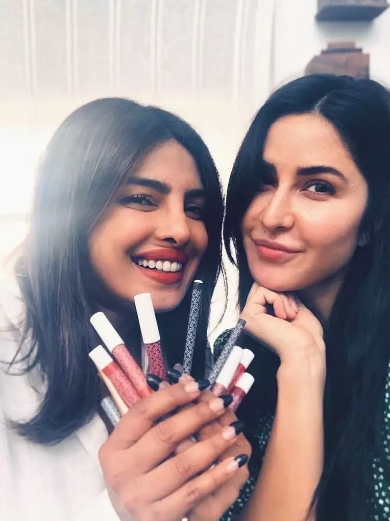 Priyanka Chopra dan Katrina Kaif  Instagram