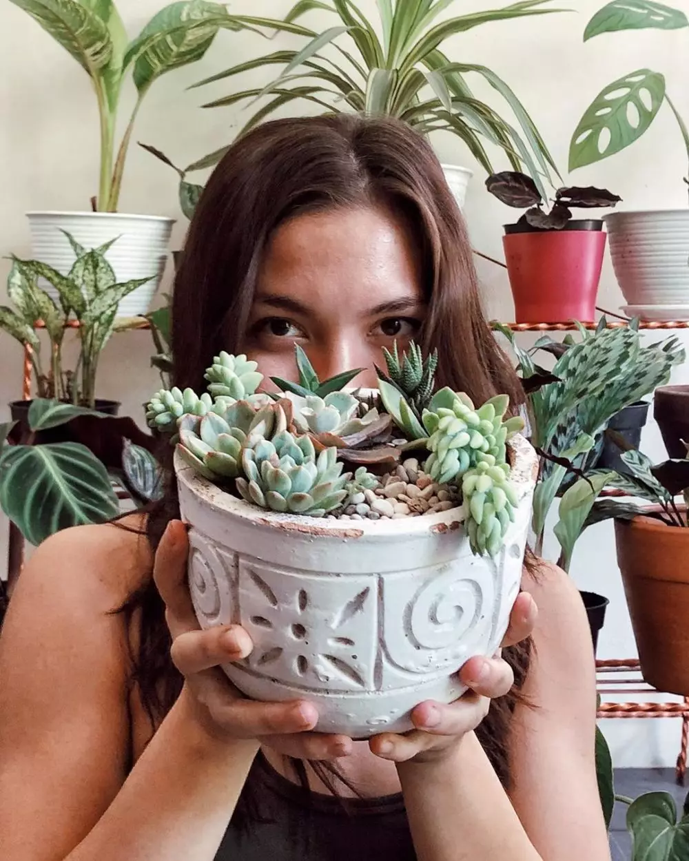 Angela Gilsha Panari © 2020 Instagram/@angelagilsha