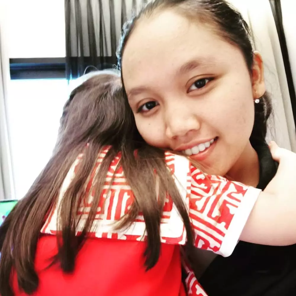 Gempi dan pengasuhnya © 2020 brilio.net Gempi dan pengasuhnya © 2020 brilio.net