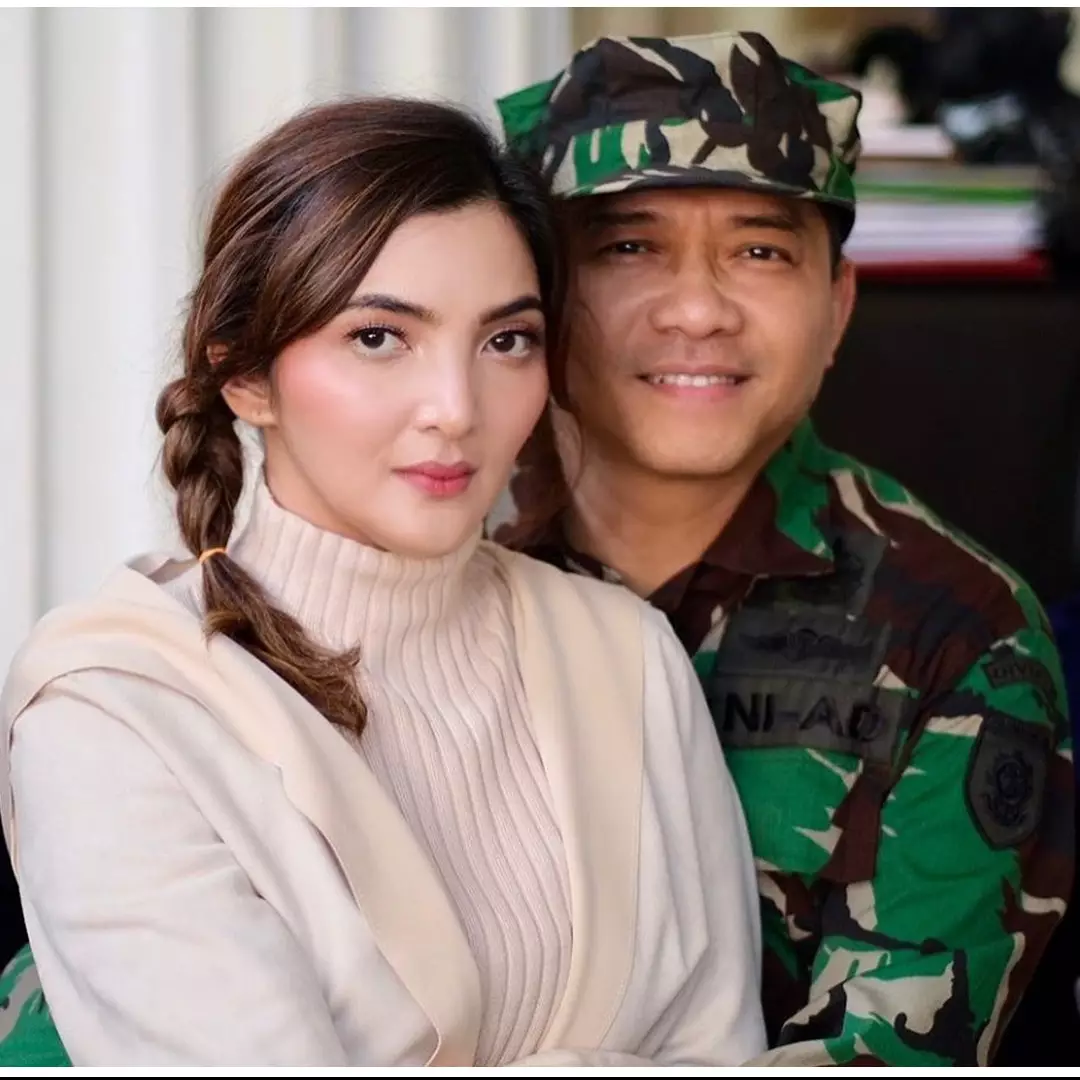 7 Momen Ashanty cosplay beragam tema ini curi perhatian