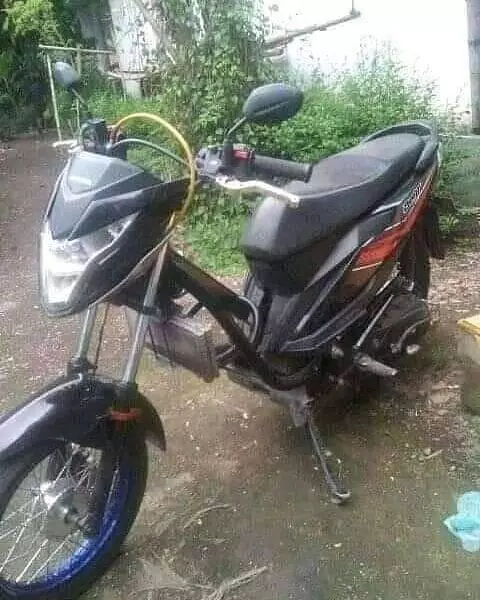 Modifikasi gabungan dua jenis motor  Berbagai sumber