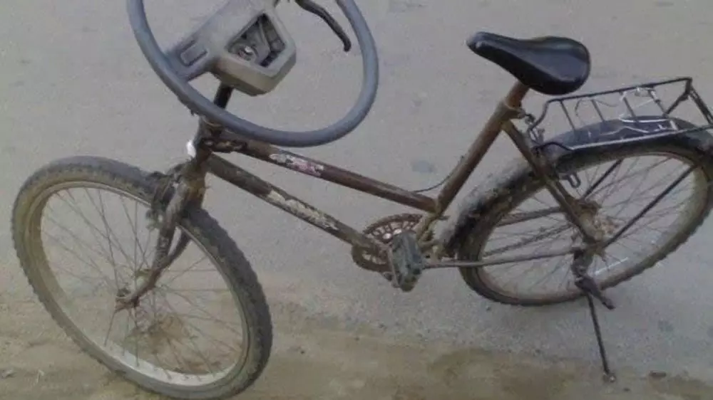 Modifikasi sepeda kelewat absurd Berbagai sumber Modifikasi sepeda kelewat absurd Berbagai sumber