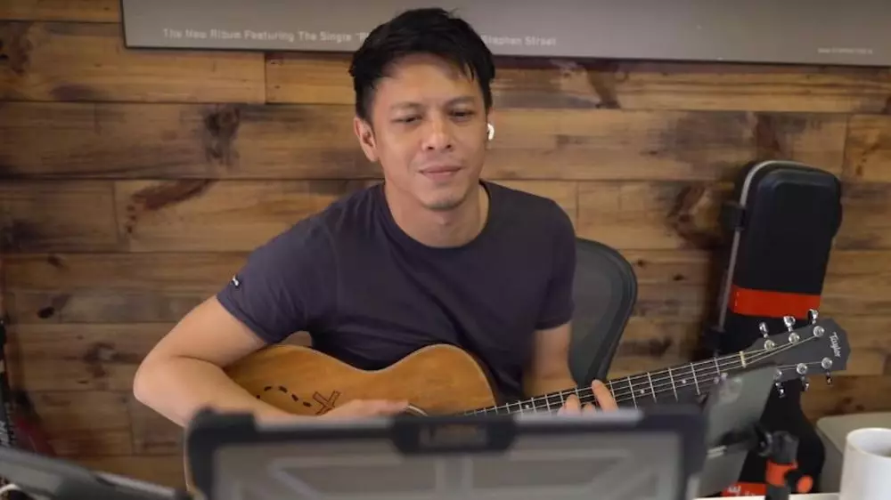 seleb berbagai sumber seleb berbagai sumber