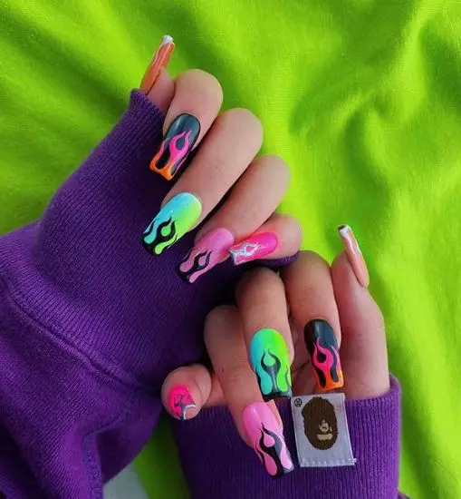 7 Gaya Shafa Haris dengan warna ngejreng © 2020 brilio.net