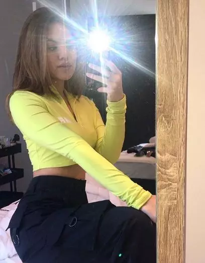 7 Gaya Shafa Haris dengan warna ngejreng © 2020 brilio.net