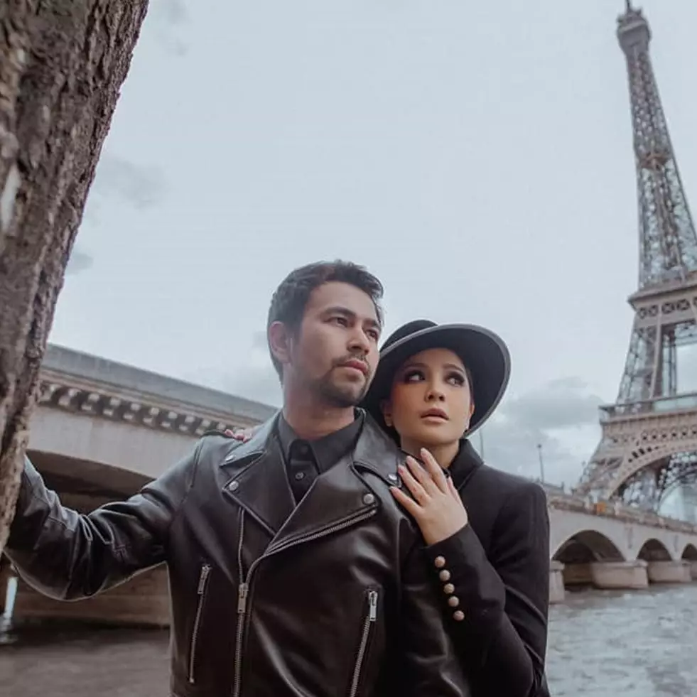9 Potret Raffi Ahmad &amp; Nagita Slavina photoshoot sambut Lebaran