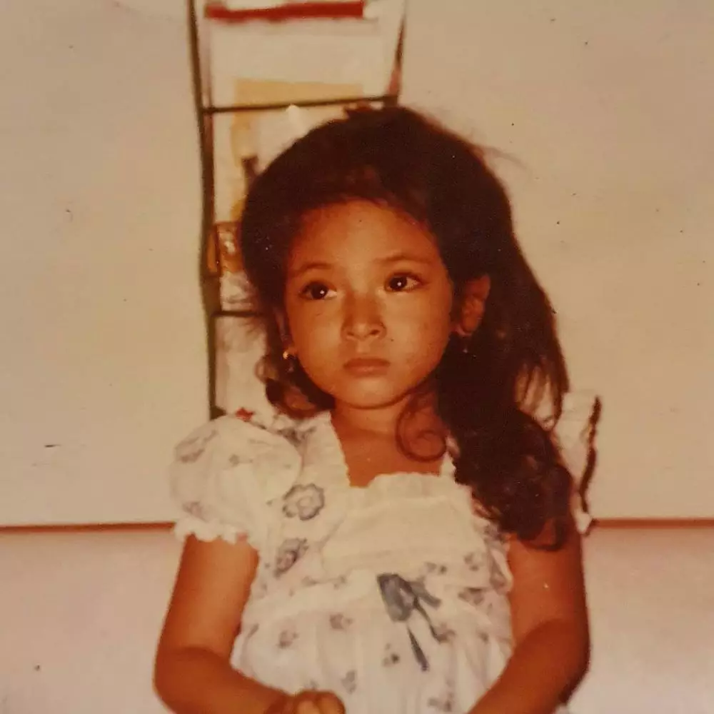 foto lawas novita angie  Instagram