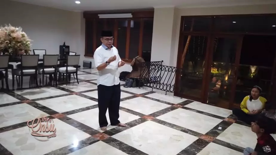 ruben onsu bukber bareng karyawan © 2020 brilio.net