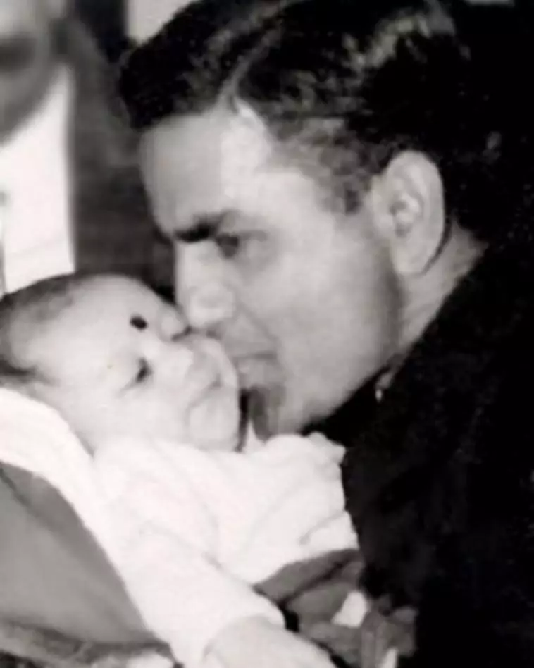 Transformasi preity Zinta Berbagai sumber 