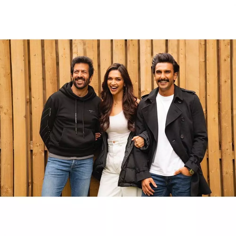 kemesraan Deepika Padukone dan Ranveer Singh © 2020 Instagram/@deepikapadukone kemesraan Deepika Padukone dan Ranveer Singh © 2020 Instagram/@deepikapadukone