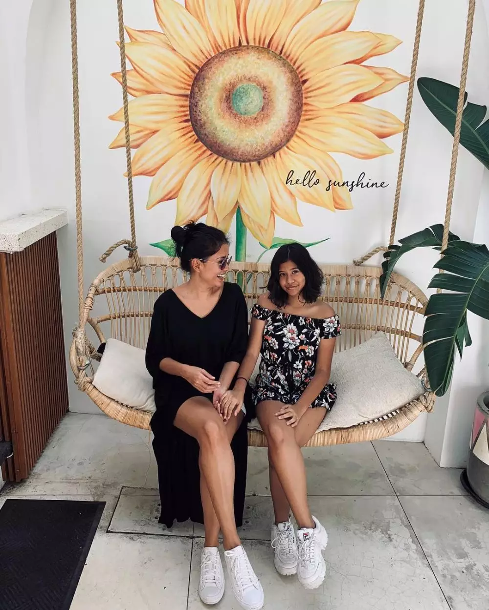 Titi Rajo Bintang & anak © 2020 brilio.net