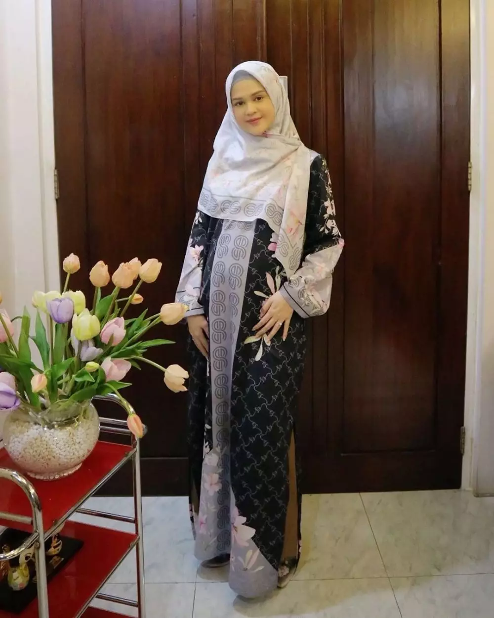 Gamis seleb di rumah aja Instagram Gamis seleb di rumah aja Instagram