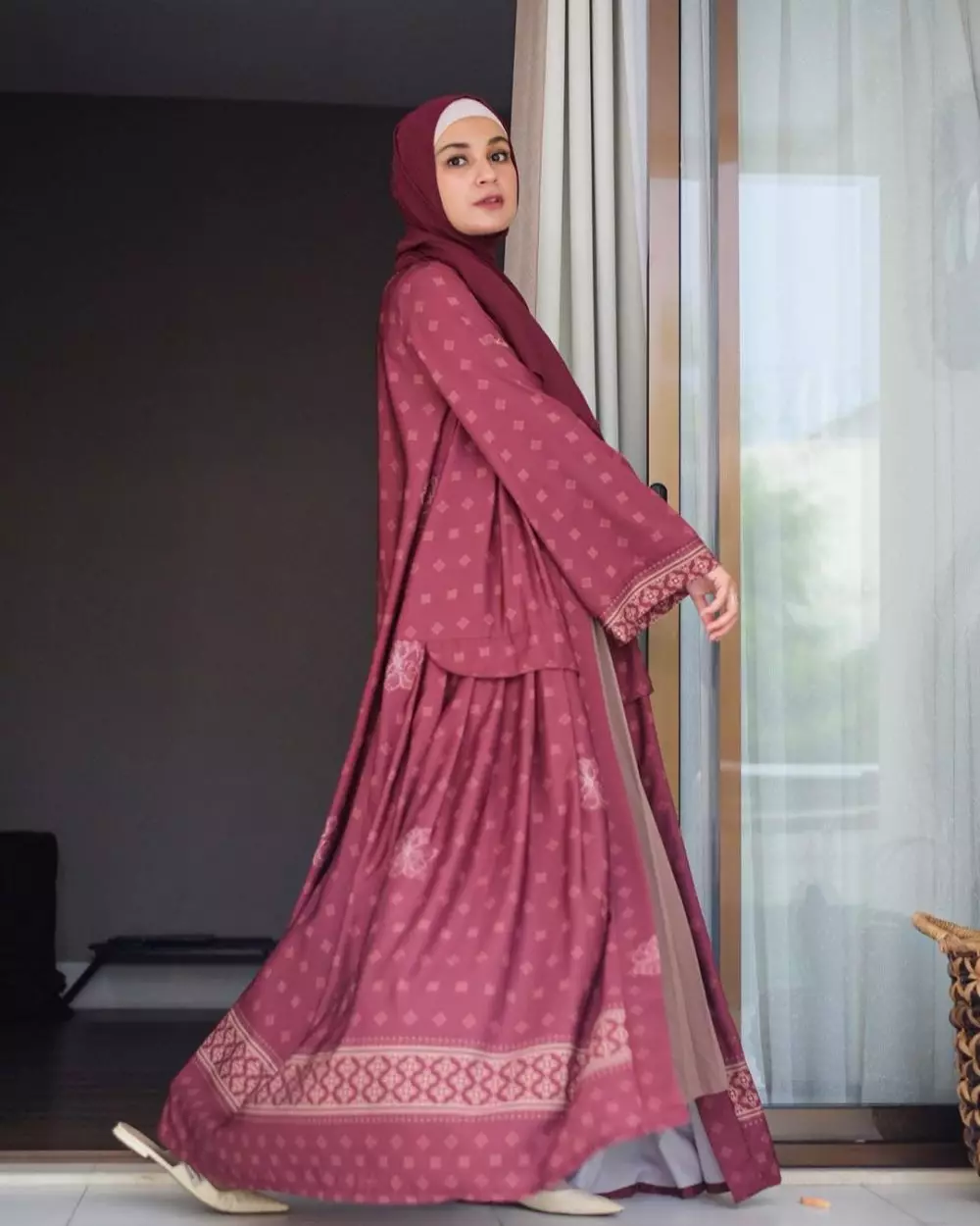 Gamis seleb di rumah aja Instagram Gamis seleb di rumah aja Instagram