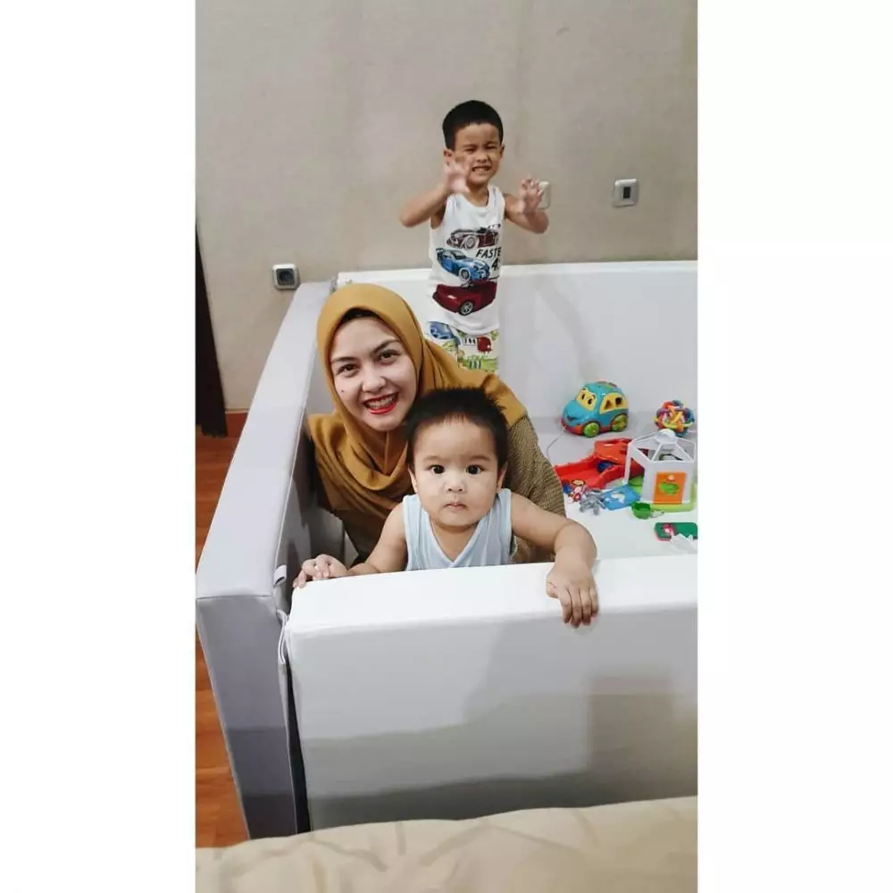 gaya revalina s temat momong anak instagram gaya revalina s temat momong anak instagram