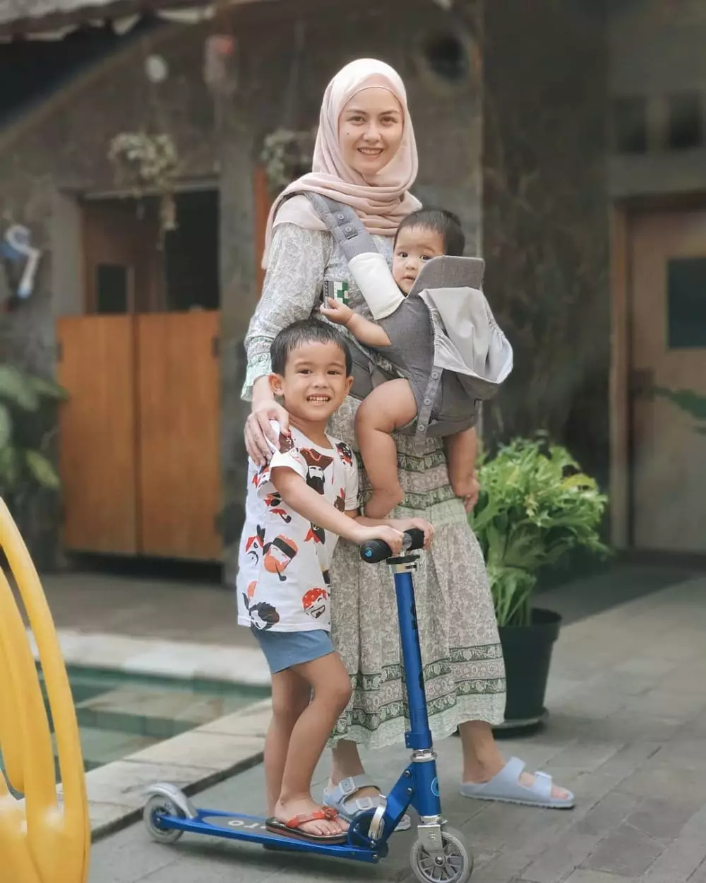 gaya revalina s temat momong anak instagram gaya revalina s temat momong anak instagram