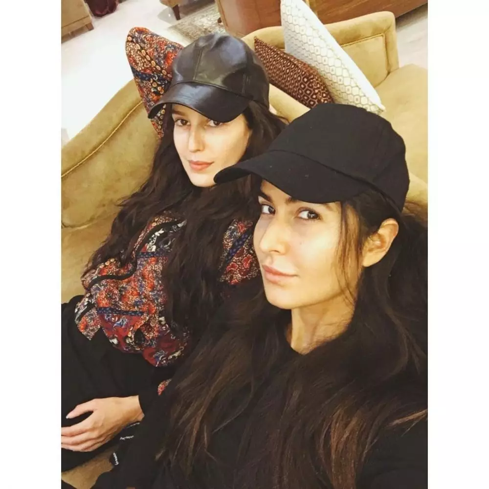 Katrina dan Isabelle Kaif  Instagram