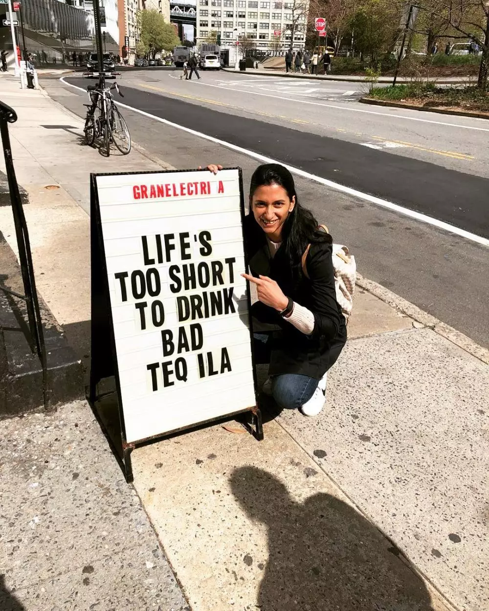 potret anisha padukone adik deepika padukone instagram