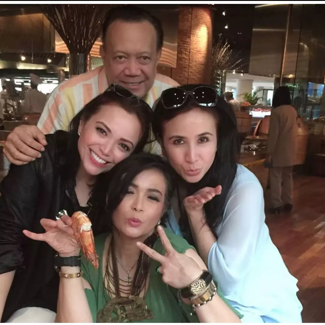 8 Momen Jennifer Jill &amp; saudara kandung, parasnya curi perhatian