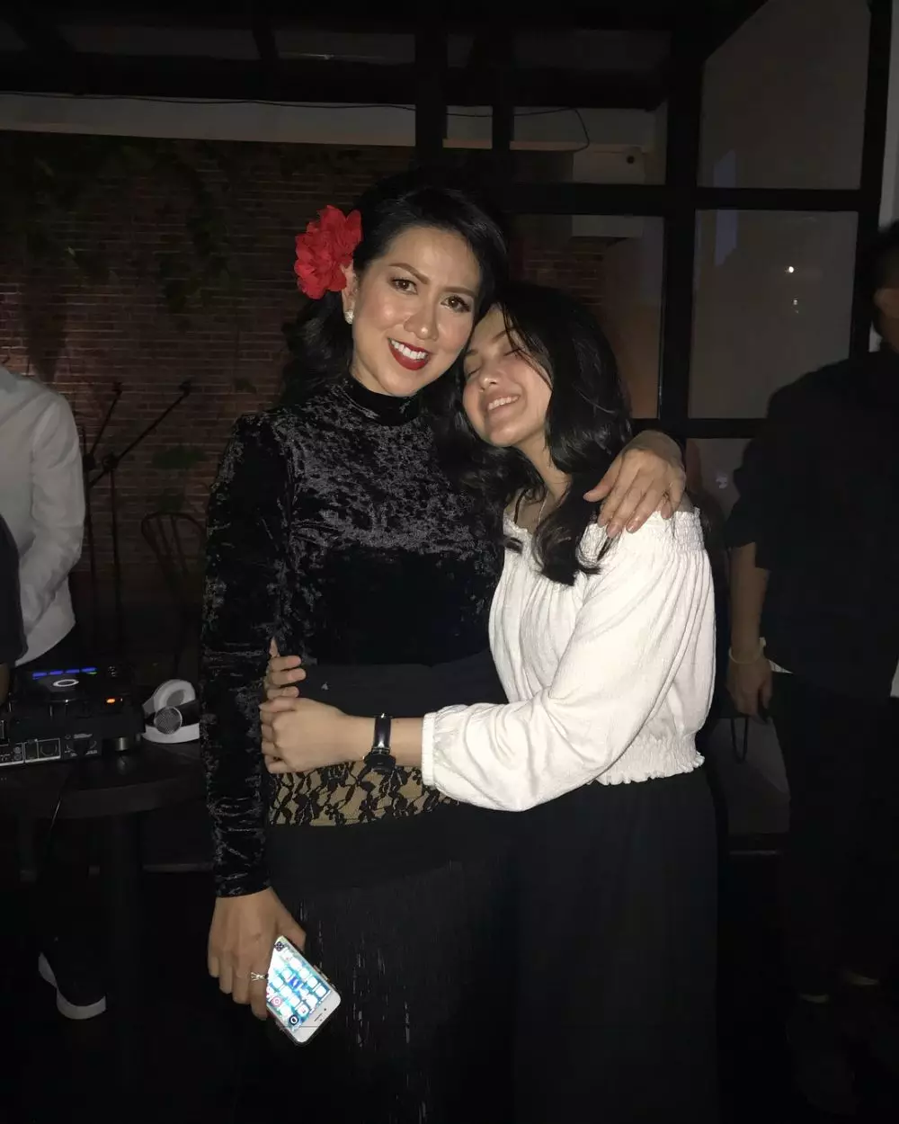 seleb bareng calon ibu mertua © 2020 brilio.net seleb bareng calon ibu mertua © 2020 brilio.net