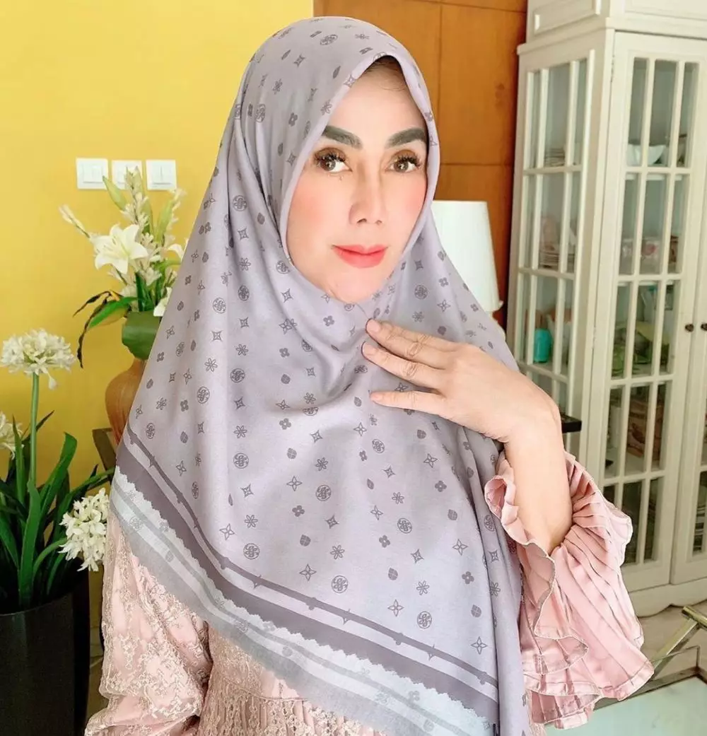 Seleb punya cucu © 2020 brilio.net